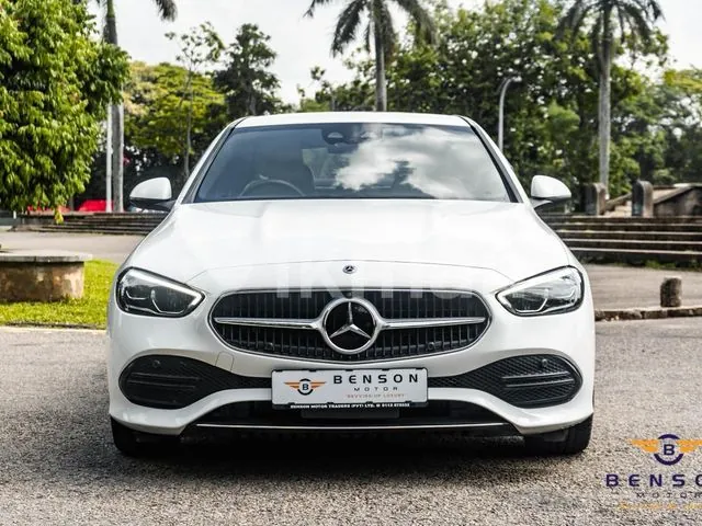 Mercedes-Benz C180 2024 photo 2
