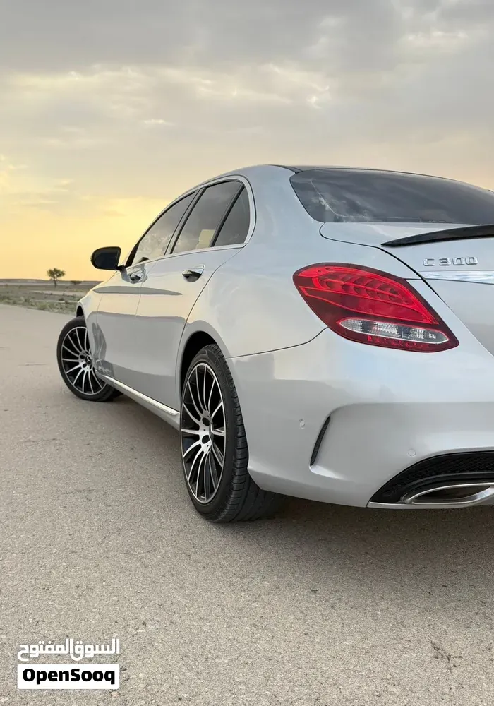 Mercedes-Benz C-Class 2016 photo 3