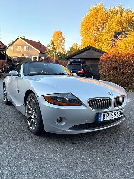 BMW Z4 2004 photo 2