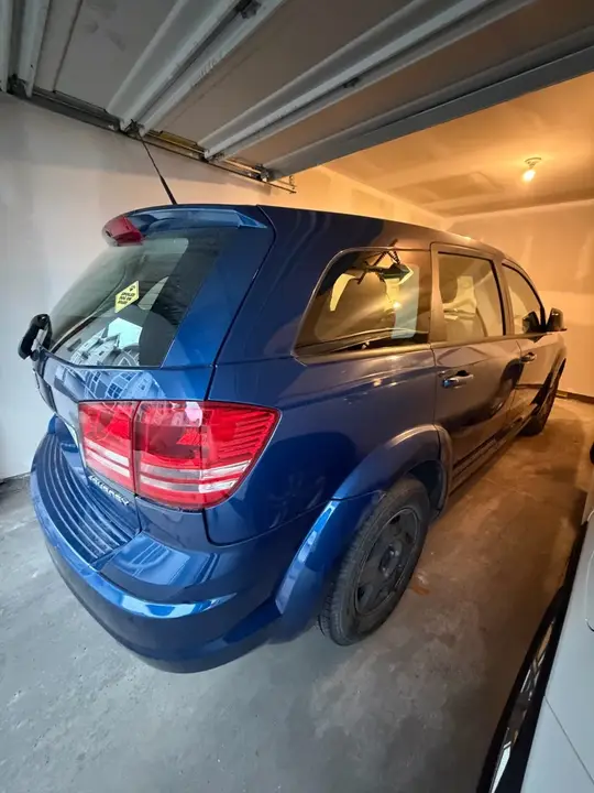 Dodge Journey 2010 photo 4