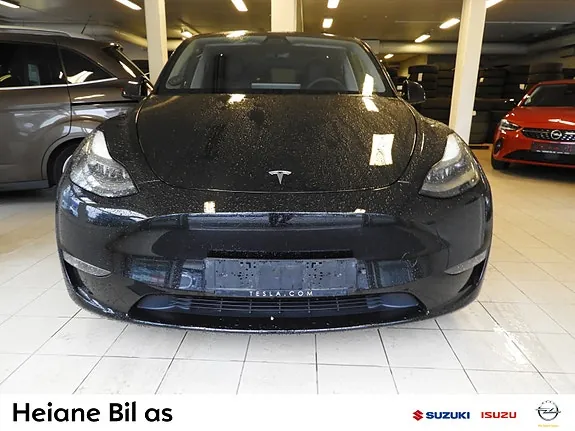 Tesla Model Y 2023 photo 3
