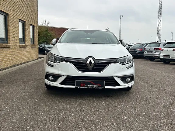 Renault Megane Iv 2018 photo 3