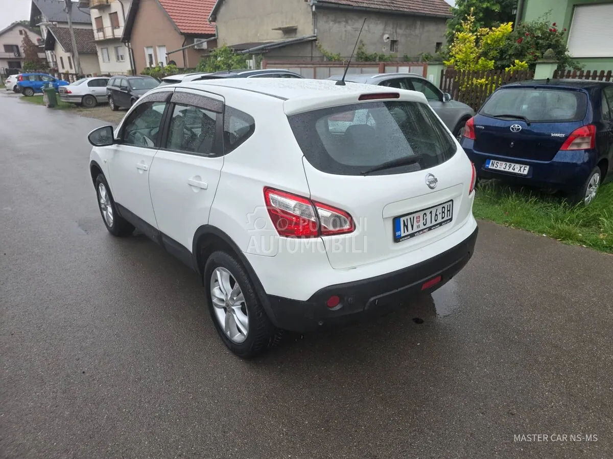 Nissan Qashqai 2011 photo 4