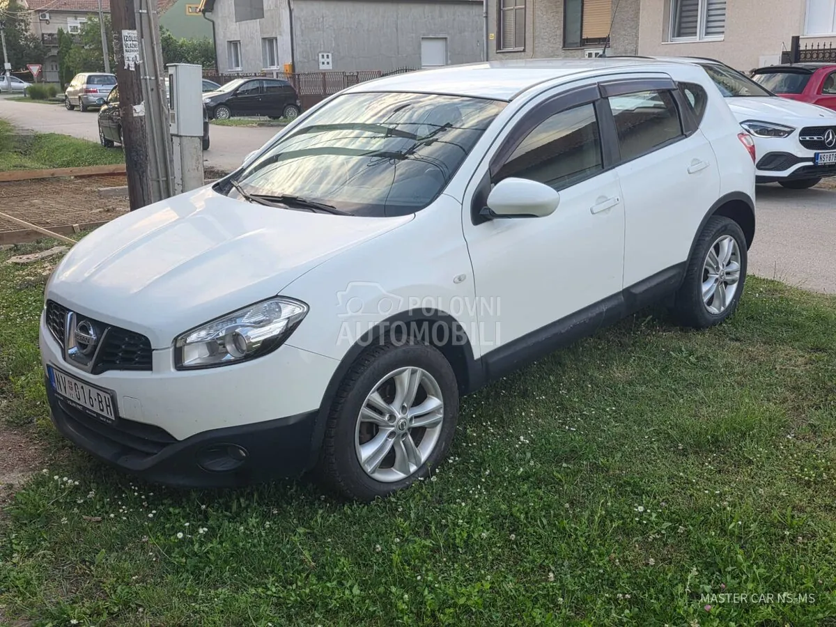Nissan Qashqai 2011 photo 5