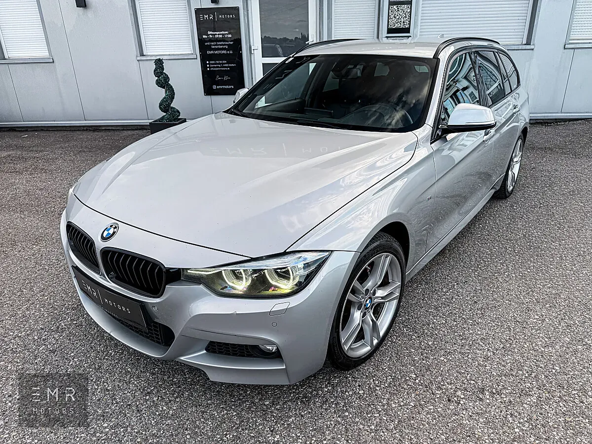 BMW 3 Series 2019 photo 2