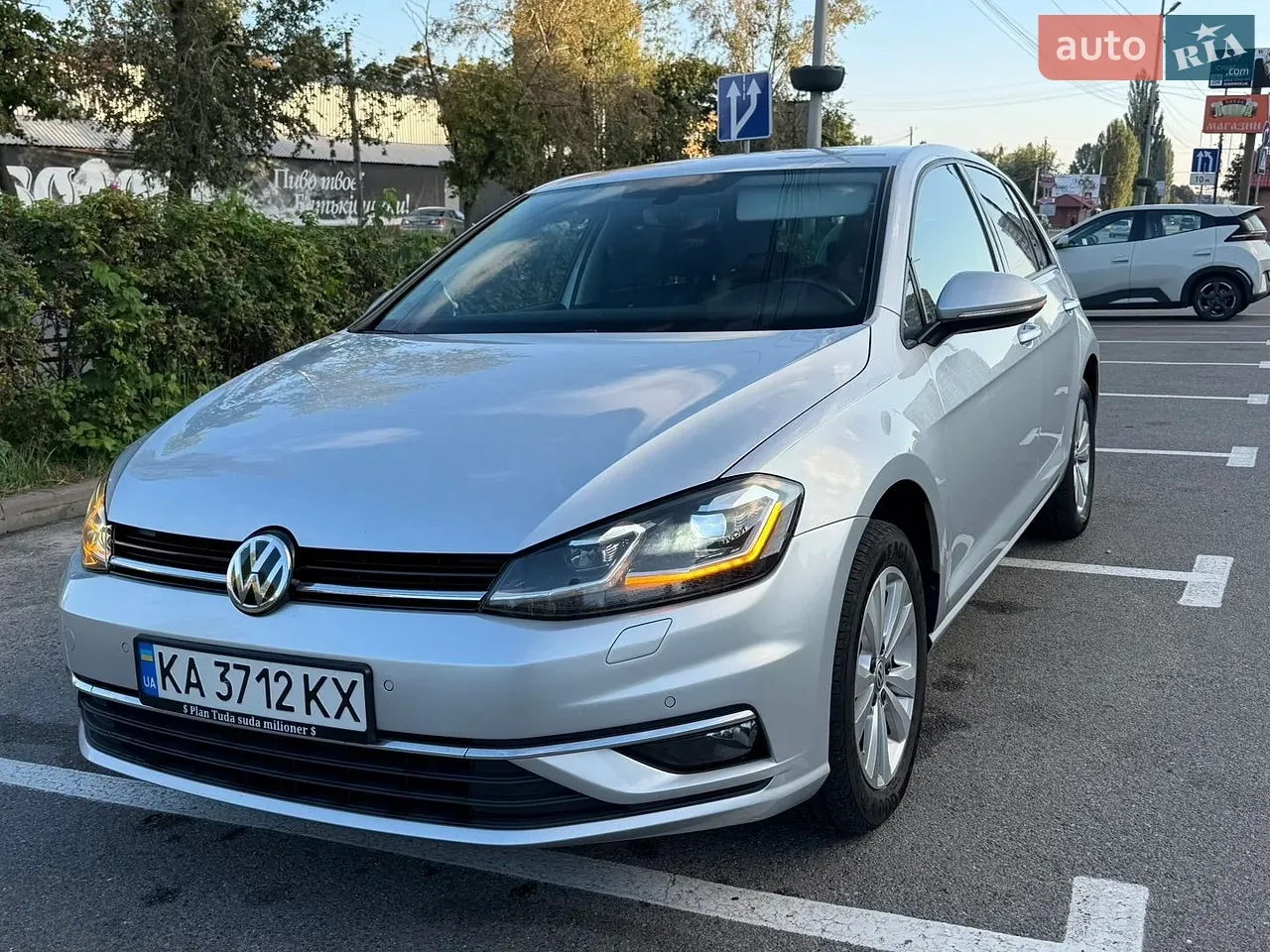 Volkswagen Golf 2019 photo 2