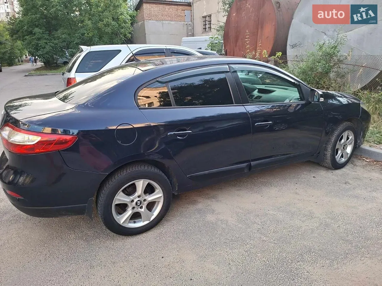 Renault Fluence 2010 photo 3