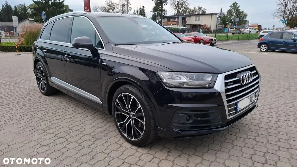 Audi Q7 2019 photo 3