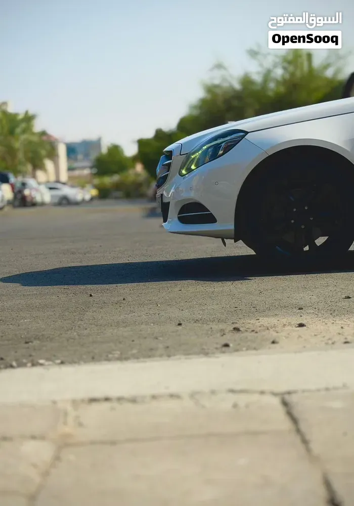 Mercedes-Benz E-Class 2014 photo 5