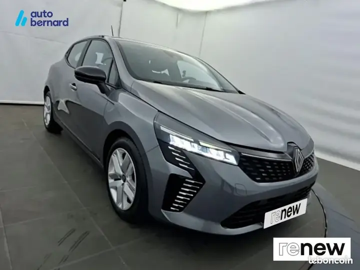 Renault Clio 2024 photo 3
