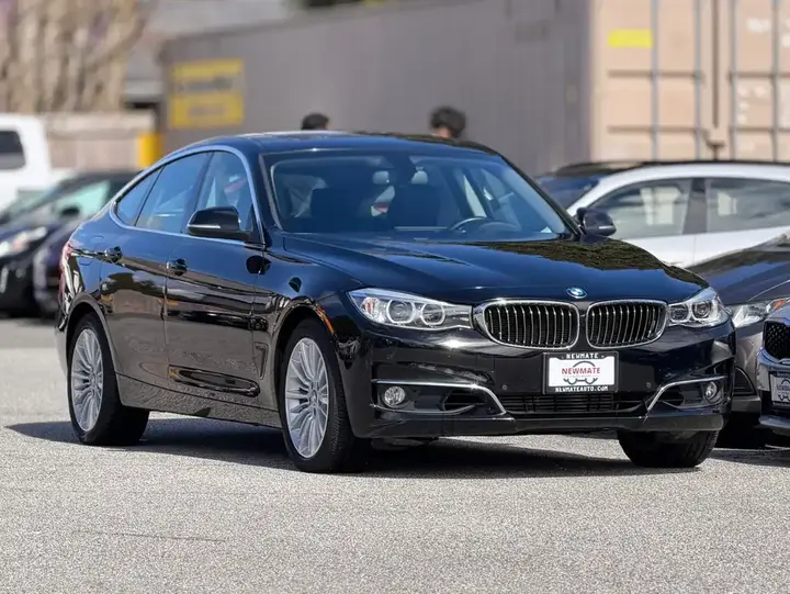 BMW 3 Series 2016 photo 3