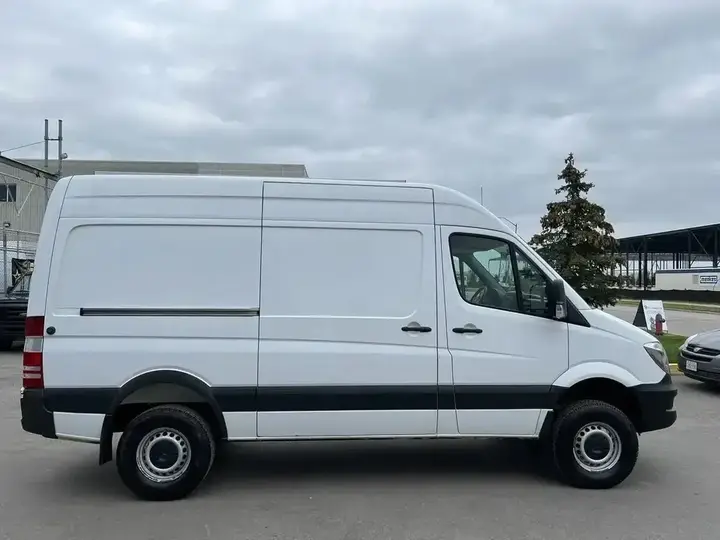 Mercedes-Benz Sprinter 2017 photo 3