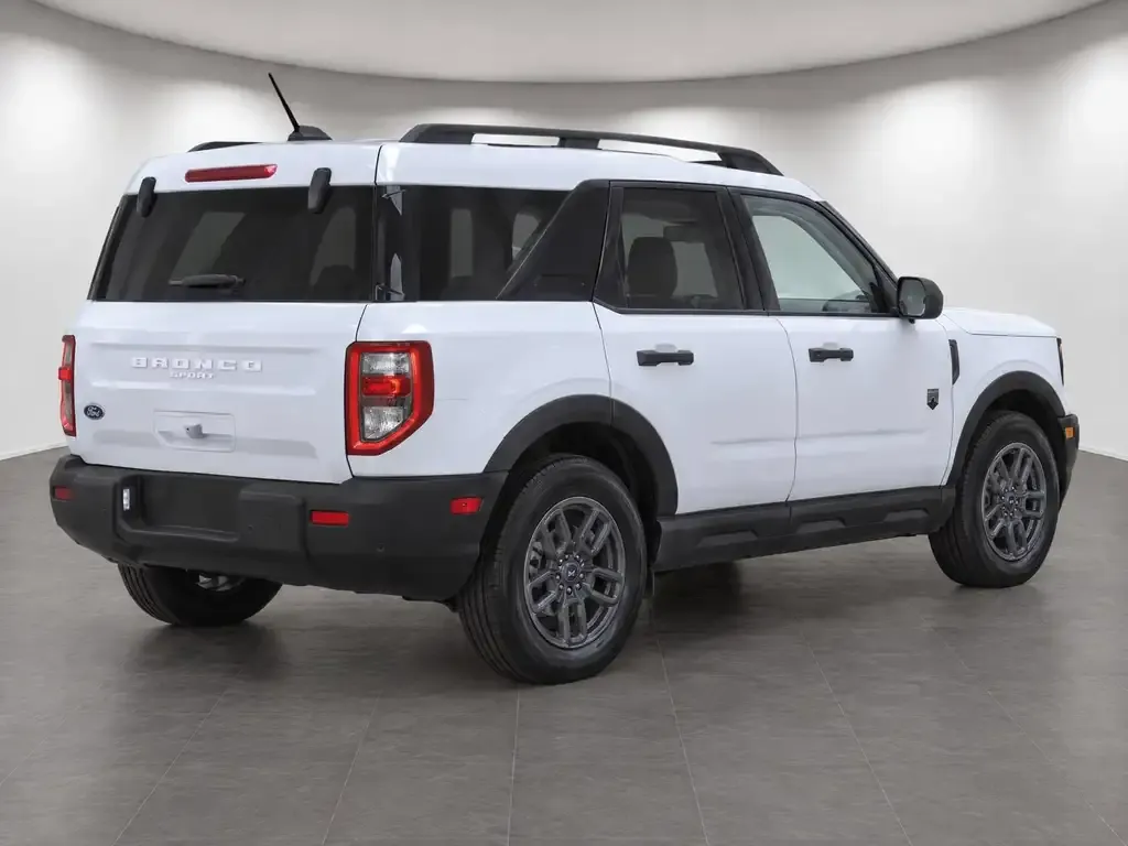 Ford Bronco Sport 2026 photo 3