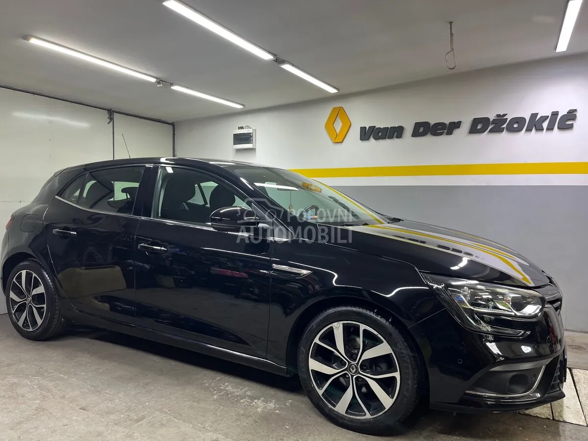 Renault Megane 2016 photo 2