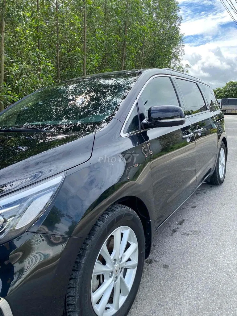 Kia Sedona 2021 photo 3