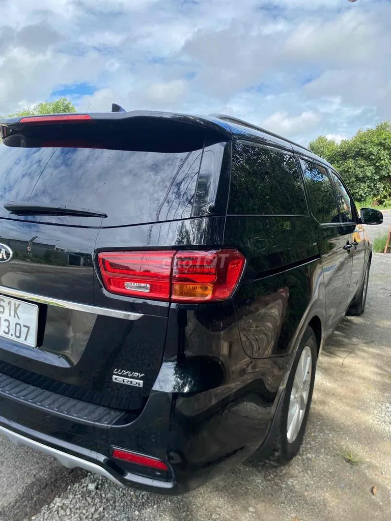 Kia Sedona 2021 photo 4