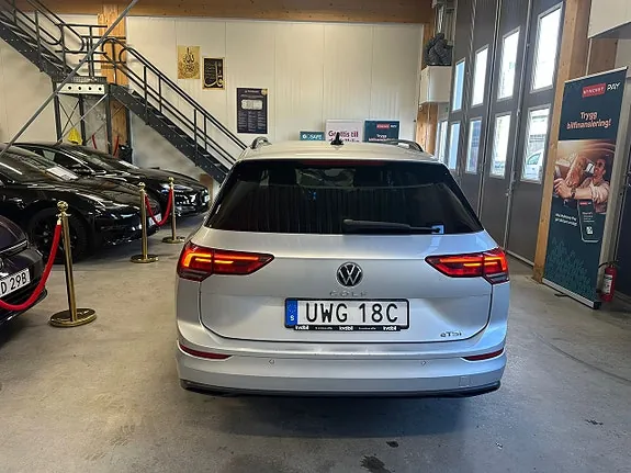 Volkswagen Golf 2022 photo 3