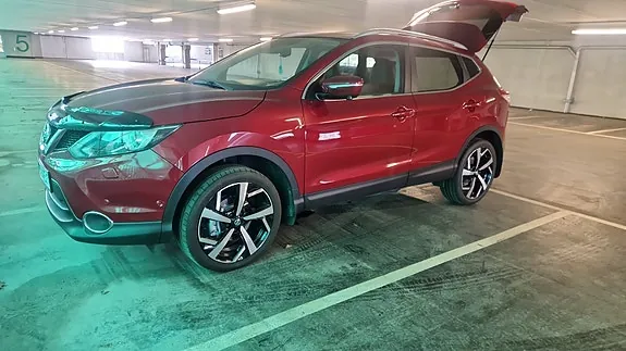 Nissan Qashqai 2014 photo 2