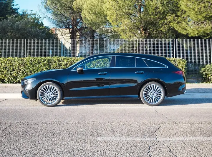 Mercedes-Benz Cla 2024 photo 3