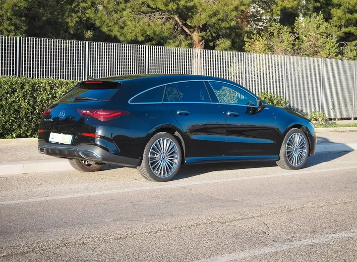 Mercedes-Benz Cla 2024 photo 2