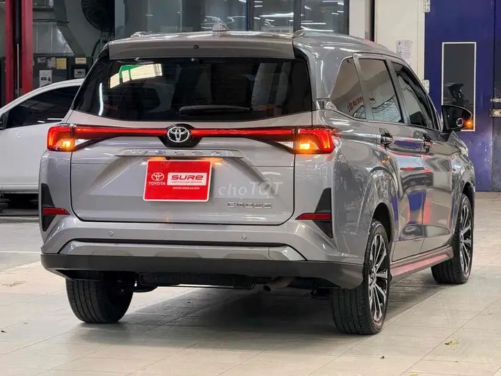 Toyota Veloz Cross 2025 photo 5