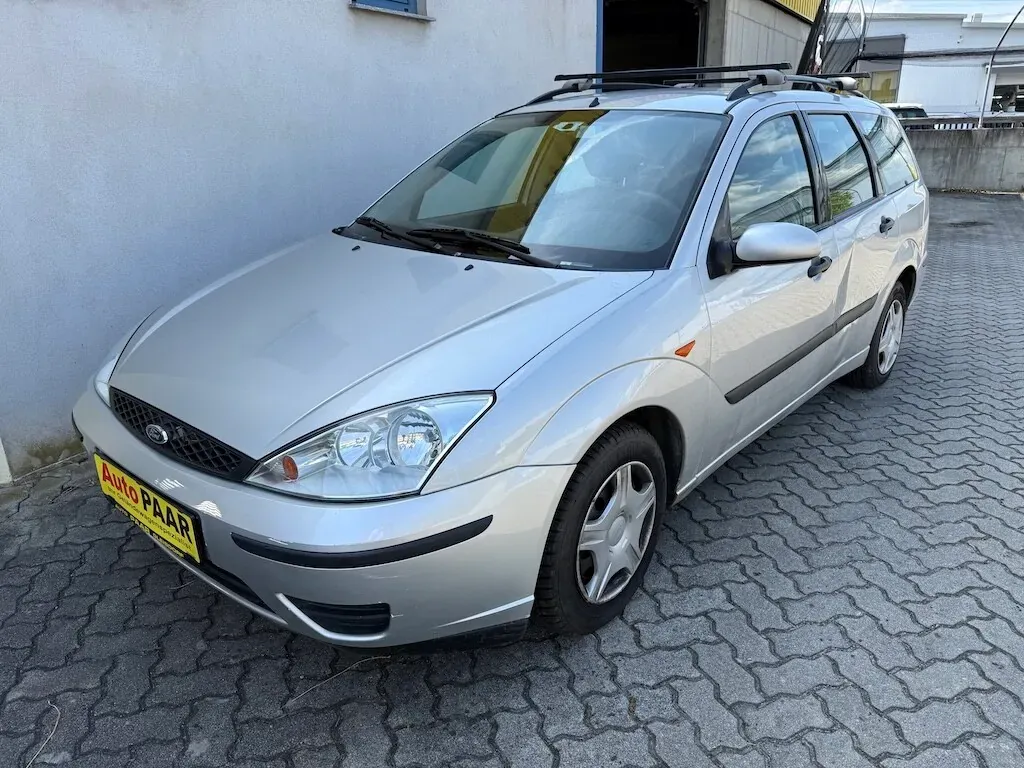 Ford Focus 2002 photo 3