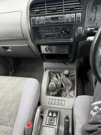 Isuzu Bighorn 1998 photo 4