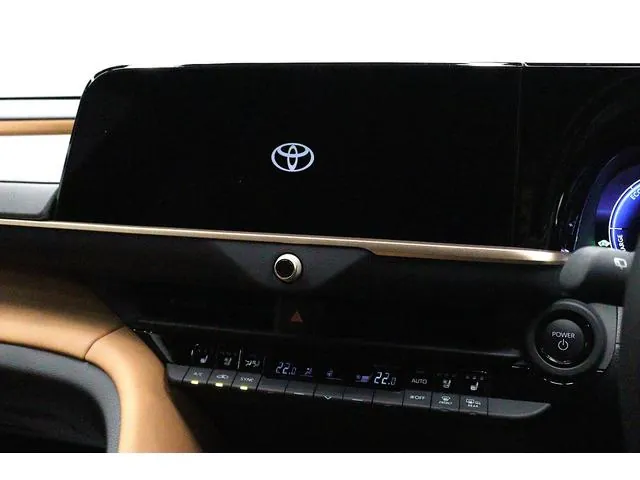 Toyota Crown Sport 2025 photo 5