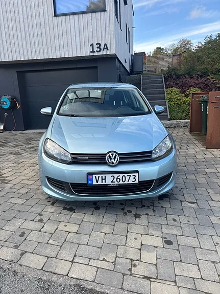 Volkswagen Golf Vi 2011 photo 2