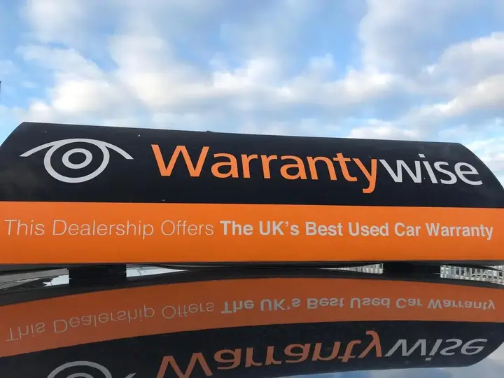 Vauxhall Insignia 2010 photo 4