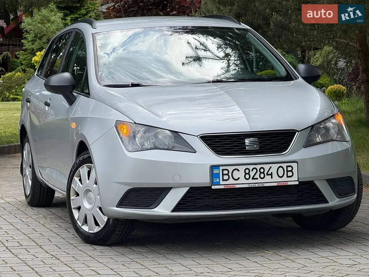 Seat Ibiza 2015 photo 3