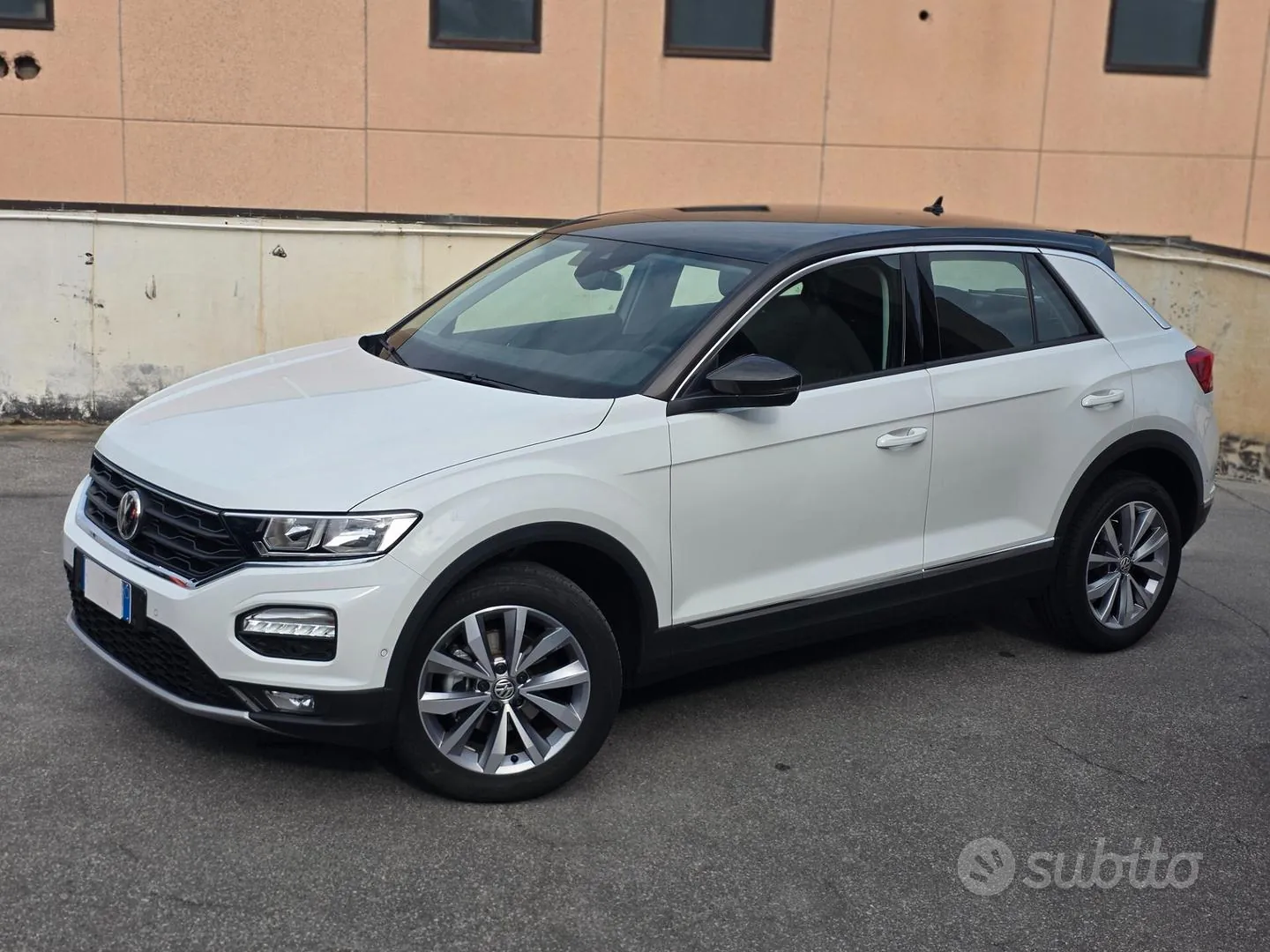 Volkswagen T-Roc 2019 photo 3