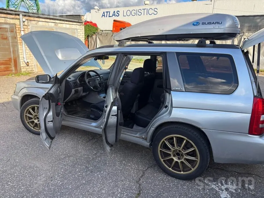 Subaru Forester 2003 photo 4