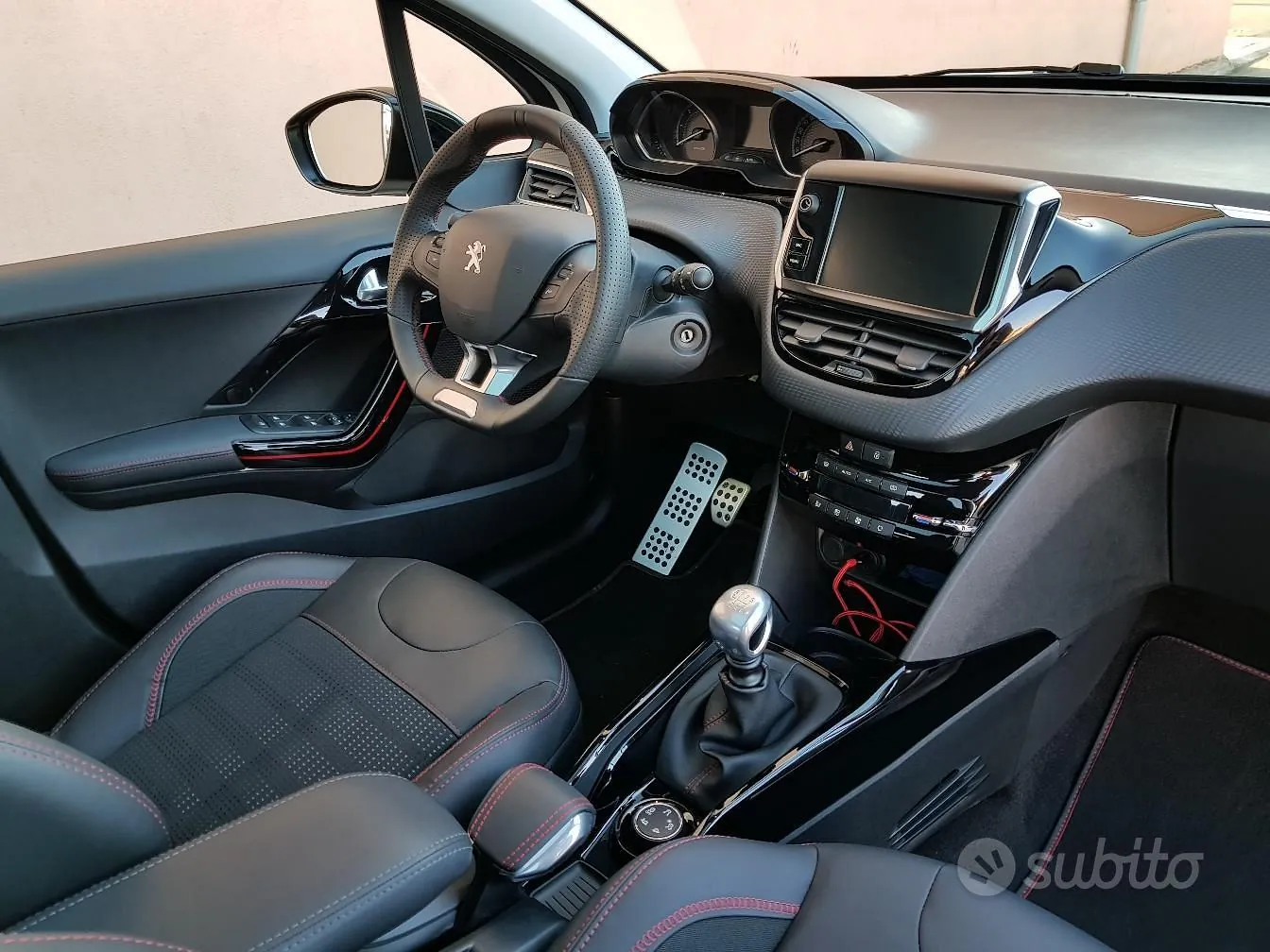 Peugeot 2008 2017 photo 3