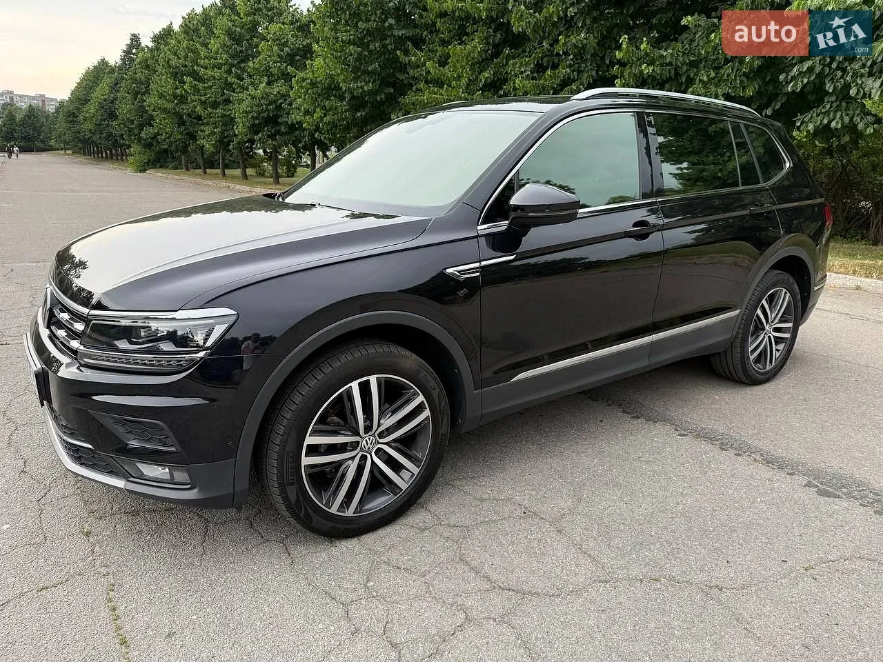 Volkswagen Tiguan Allspace 2020 photo 2