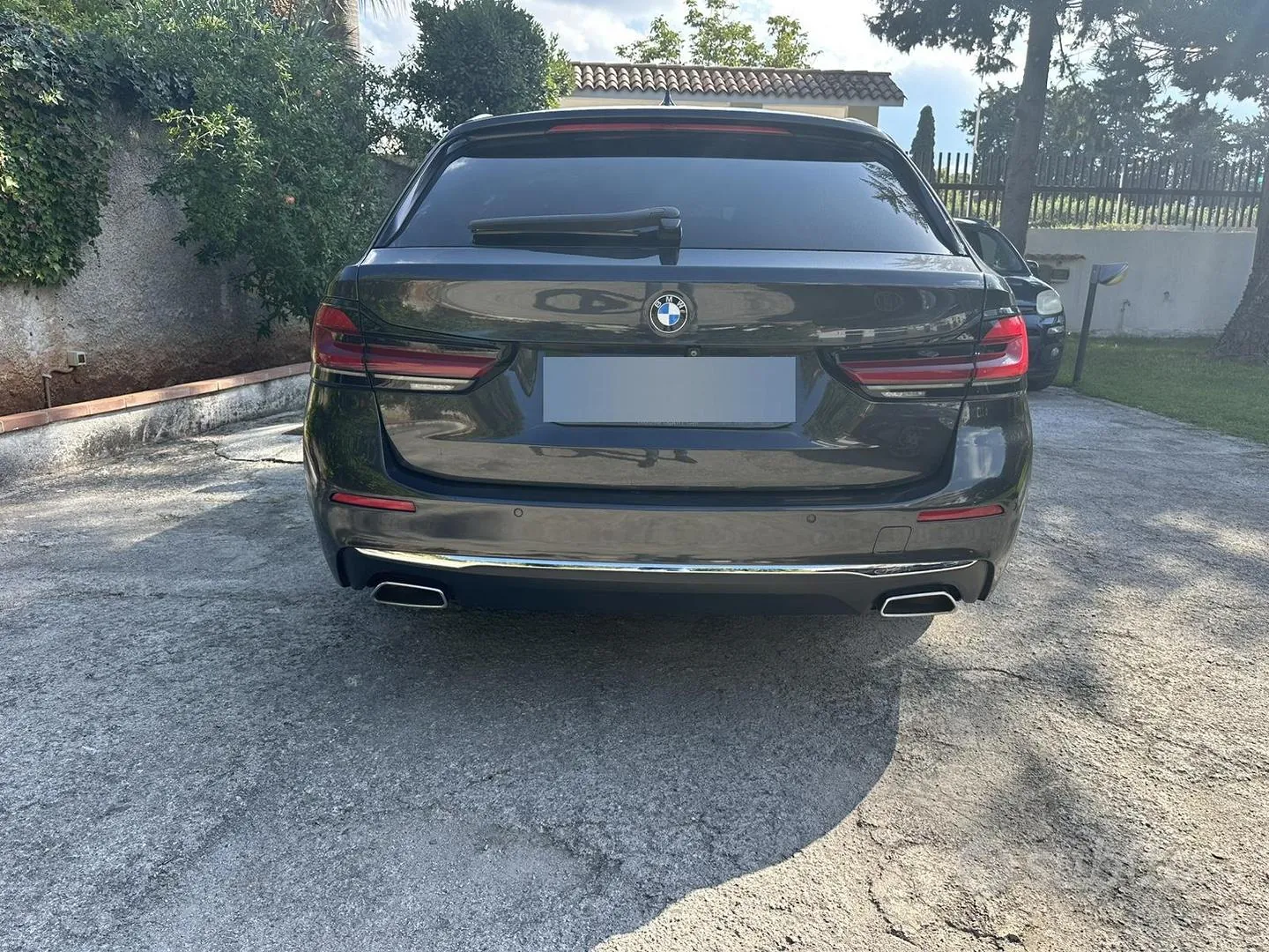 BMW 520 Touring 2021 photo 3