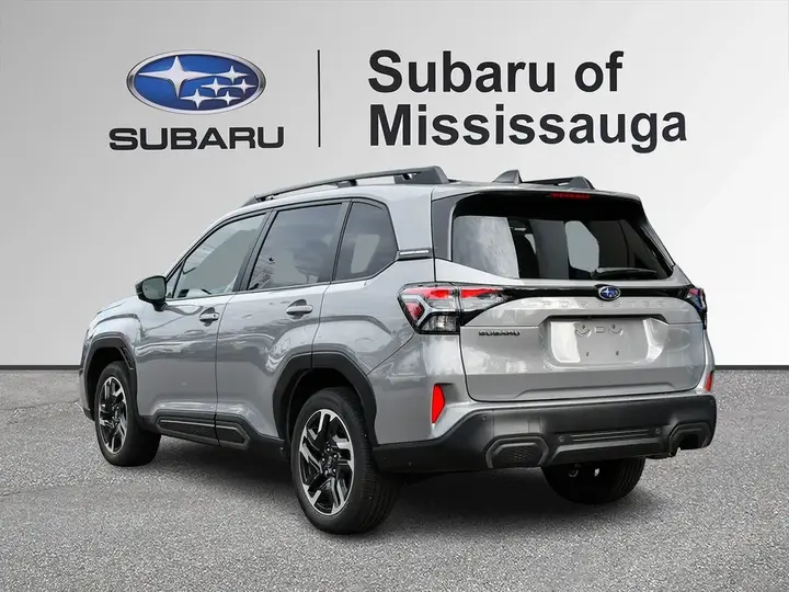 Subaru Forester 2025 photo 4