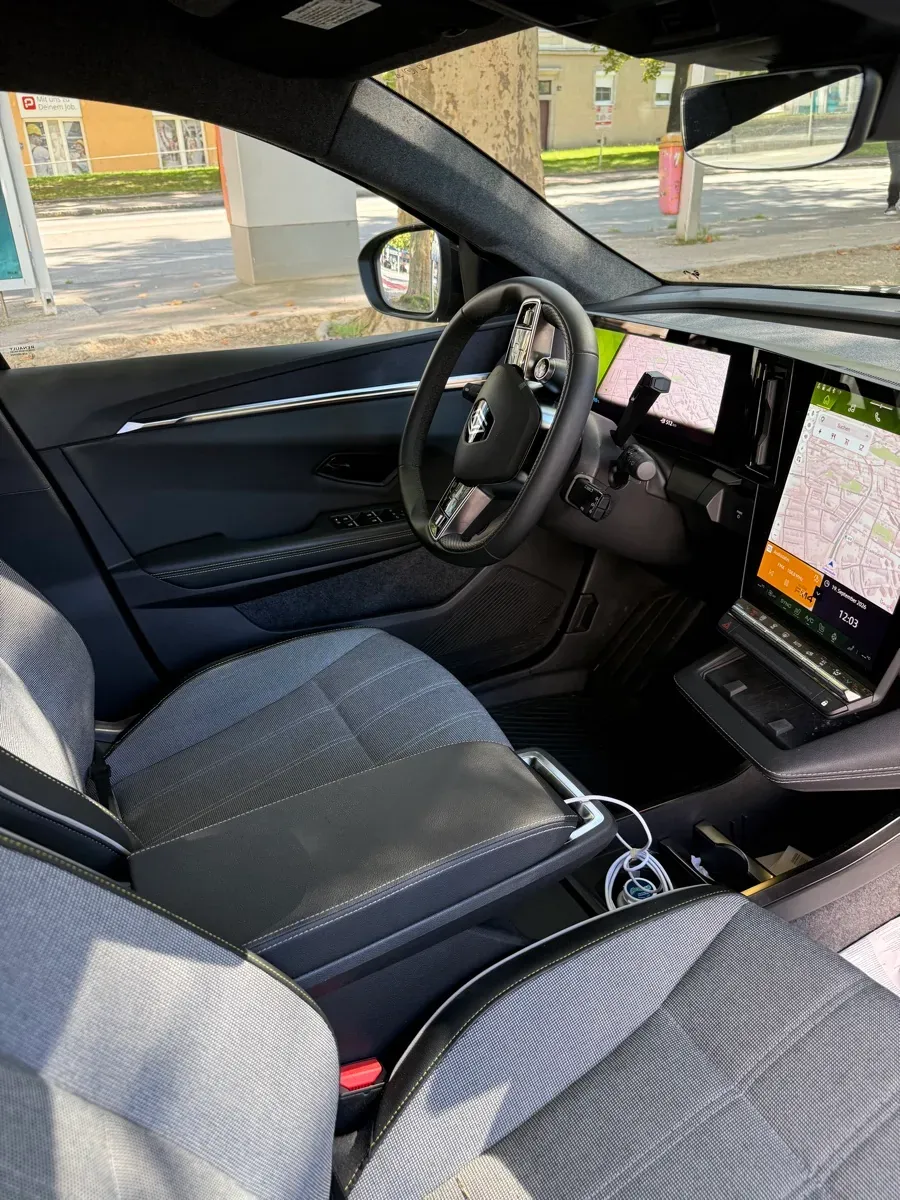 Renault Scenic 2025 photo 2