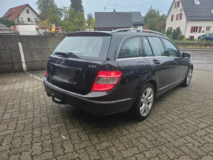Mercedes-Benz C 200 Cgi