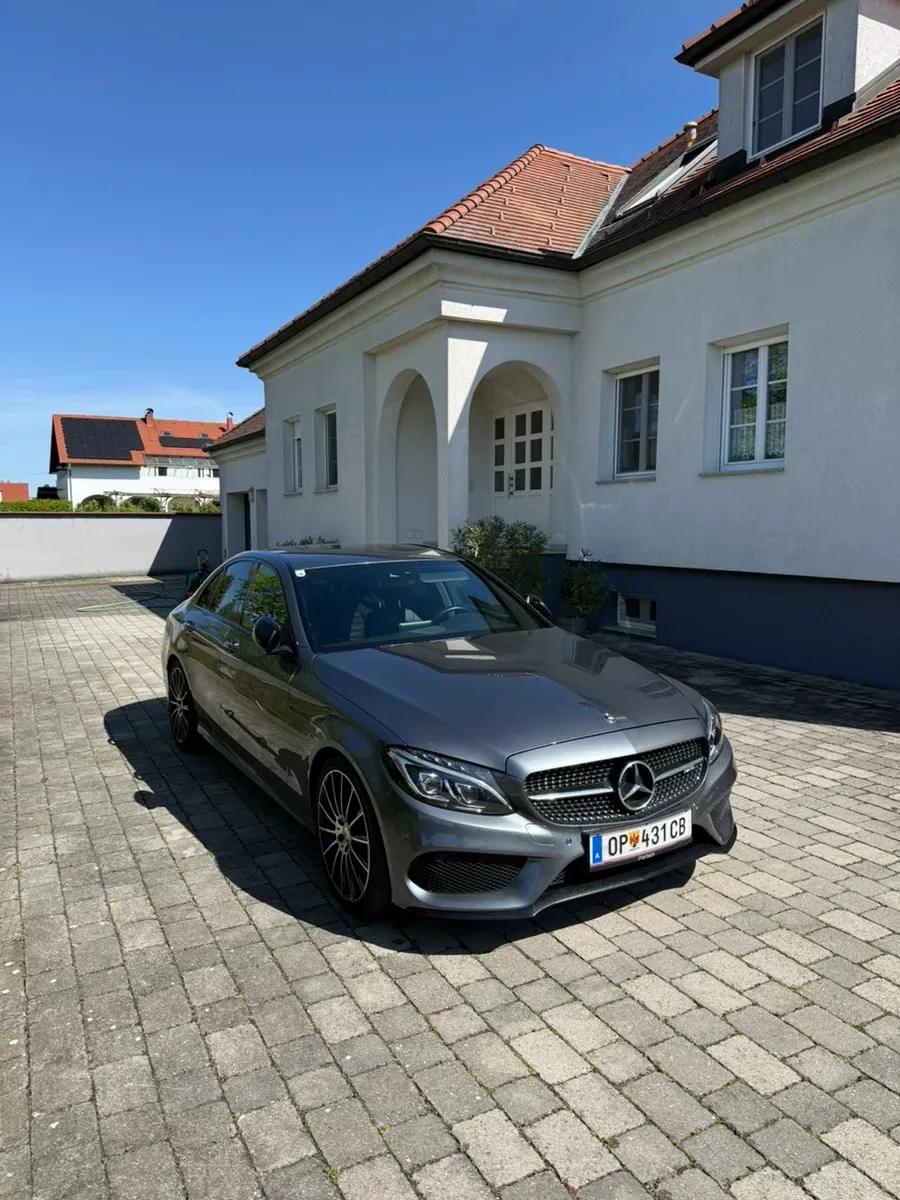 Mercedes-Benz C-Class 2017 photo 2
