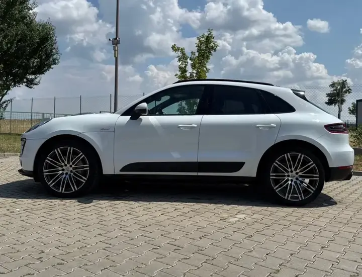 Porsche Macan 2015 photo 3