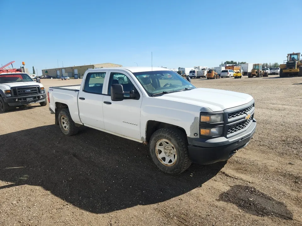 Chevrolet Silverado 1500 2014 photo 2