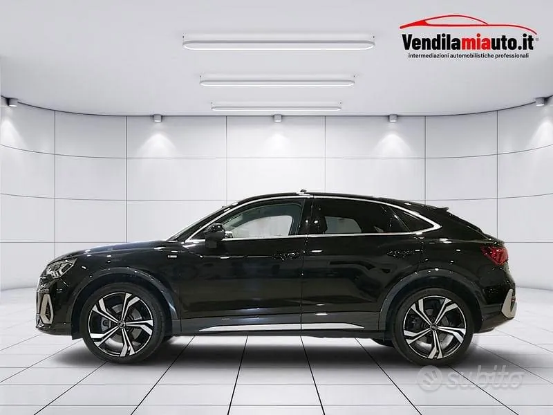 Audi Q3 2022 photo 4