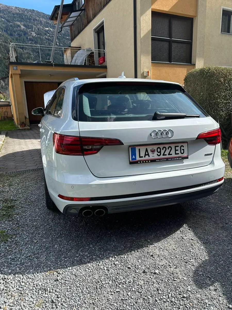Audi A4 2016 photo 3