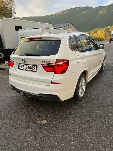 BMW X3 2012 photo 4