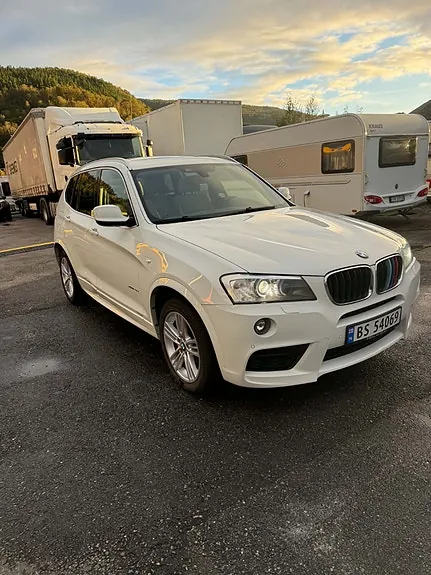 BMW X3 2012 photo 3