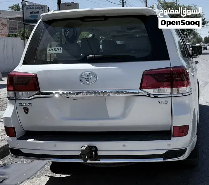 Toyota Land Cruiser 2019 photo 2