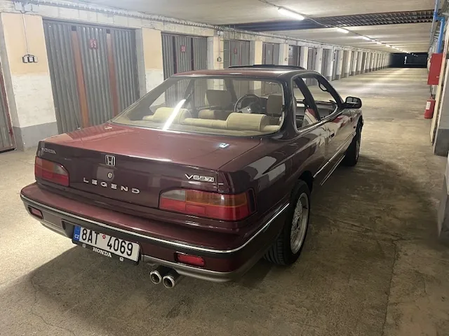 Honda Legend 1990 photo 4