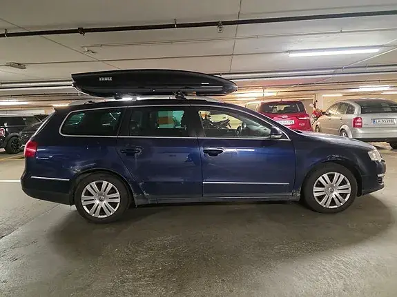 Volkswagen Passat 2009 photo 3