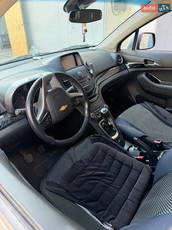 Chevrolet Orlando 2014 photo 5